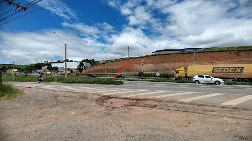 Comercial em Bairro Tenentes  -  Extrema