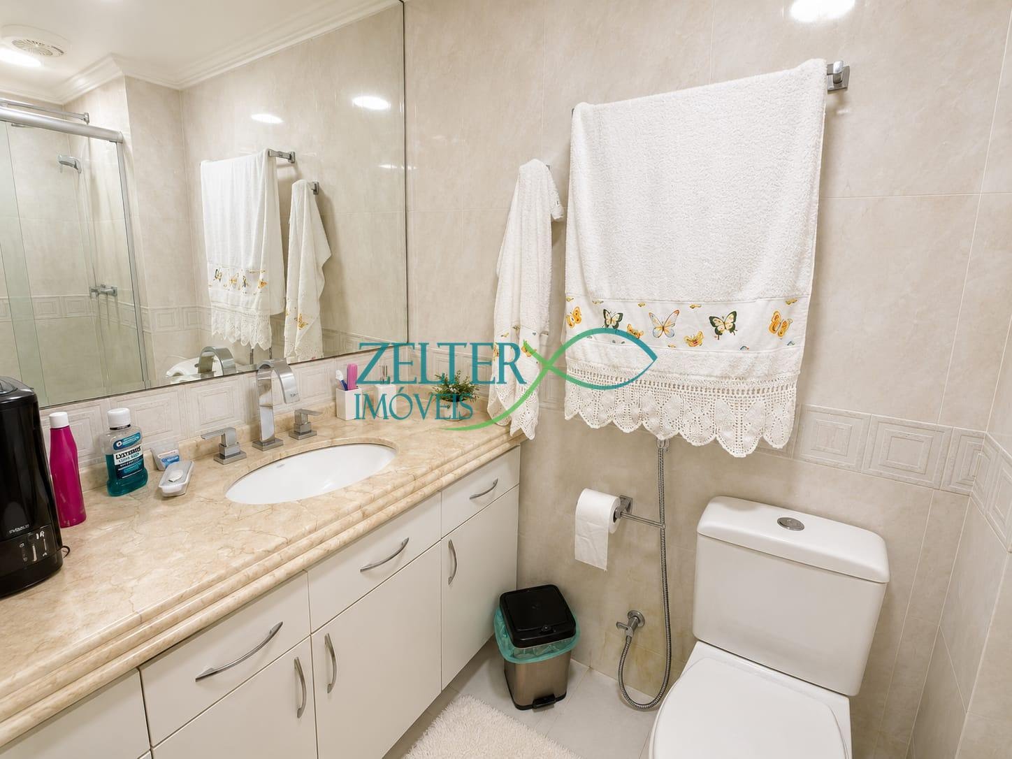 Apartamento à venda com 4 quartos, 1 suíte, 2 vagas e 145m² no Barra da Tijuca, Rio de Janeiro (RJ) — foto 22 de 30