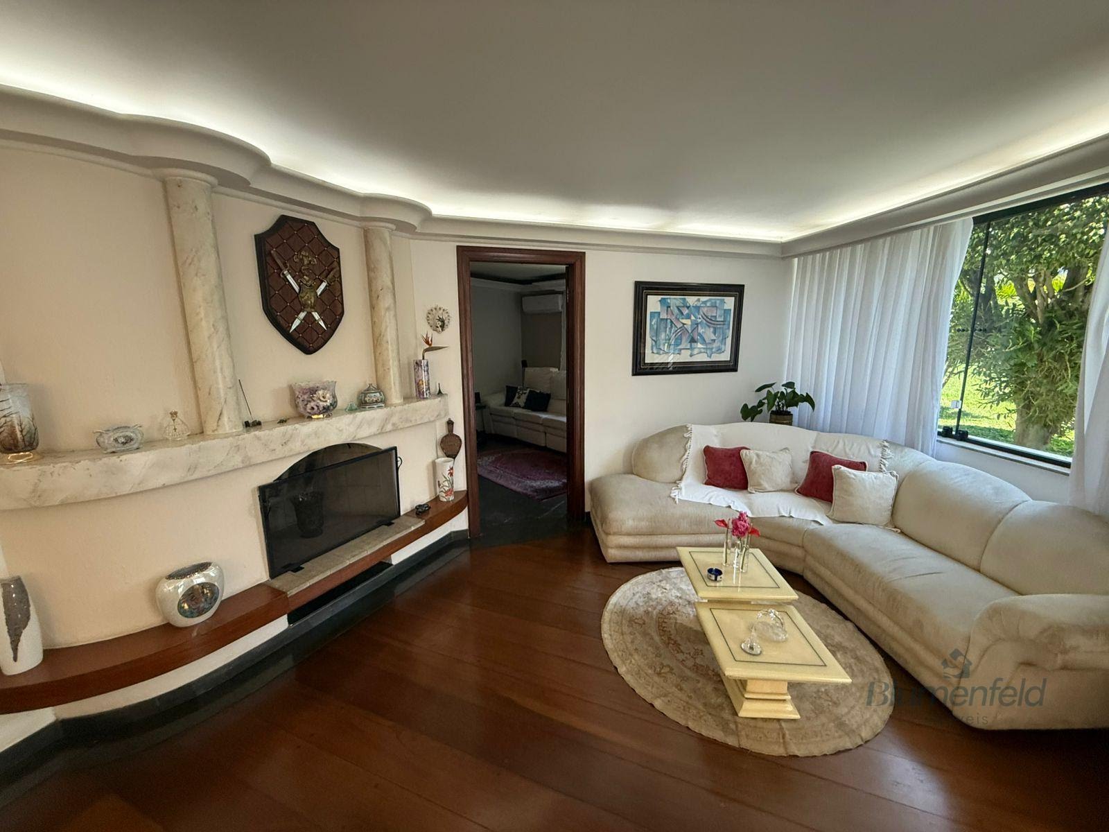 Casa à venda com 6 quartos, 5 suítes, 6 vagas e 600m² no Condomínio Arujazinho IV, Arujá (SP) — foto 17 de 30