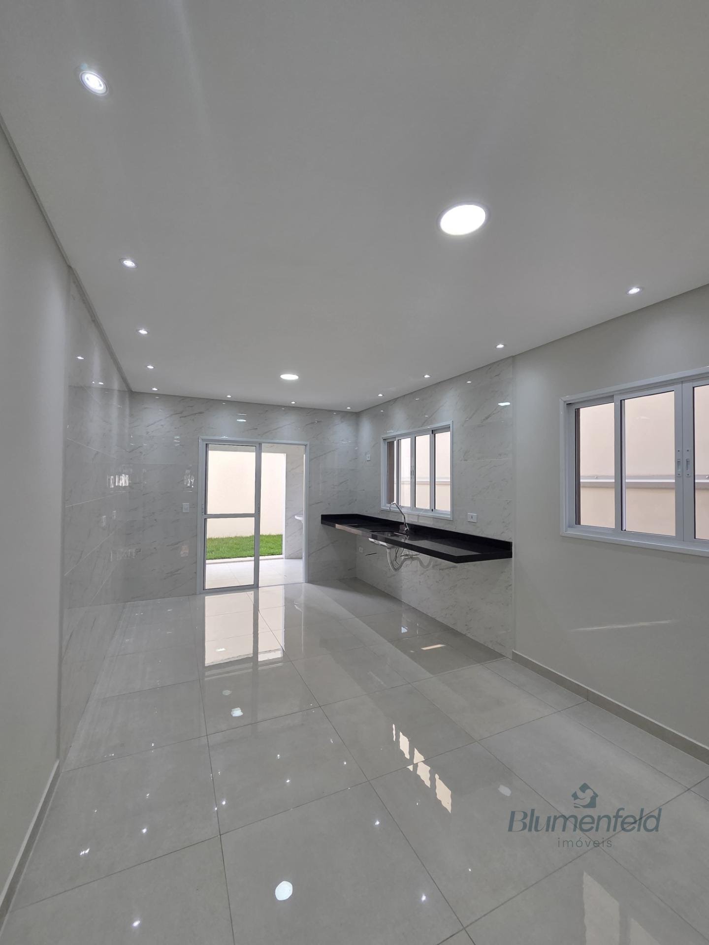 Casa à venda com 3 quartos, 3 suítes, 2 vagas e 114m² no Center Ville, Arujá (SP) — foto 10 de 27