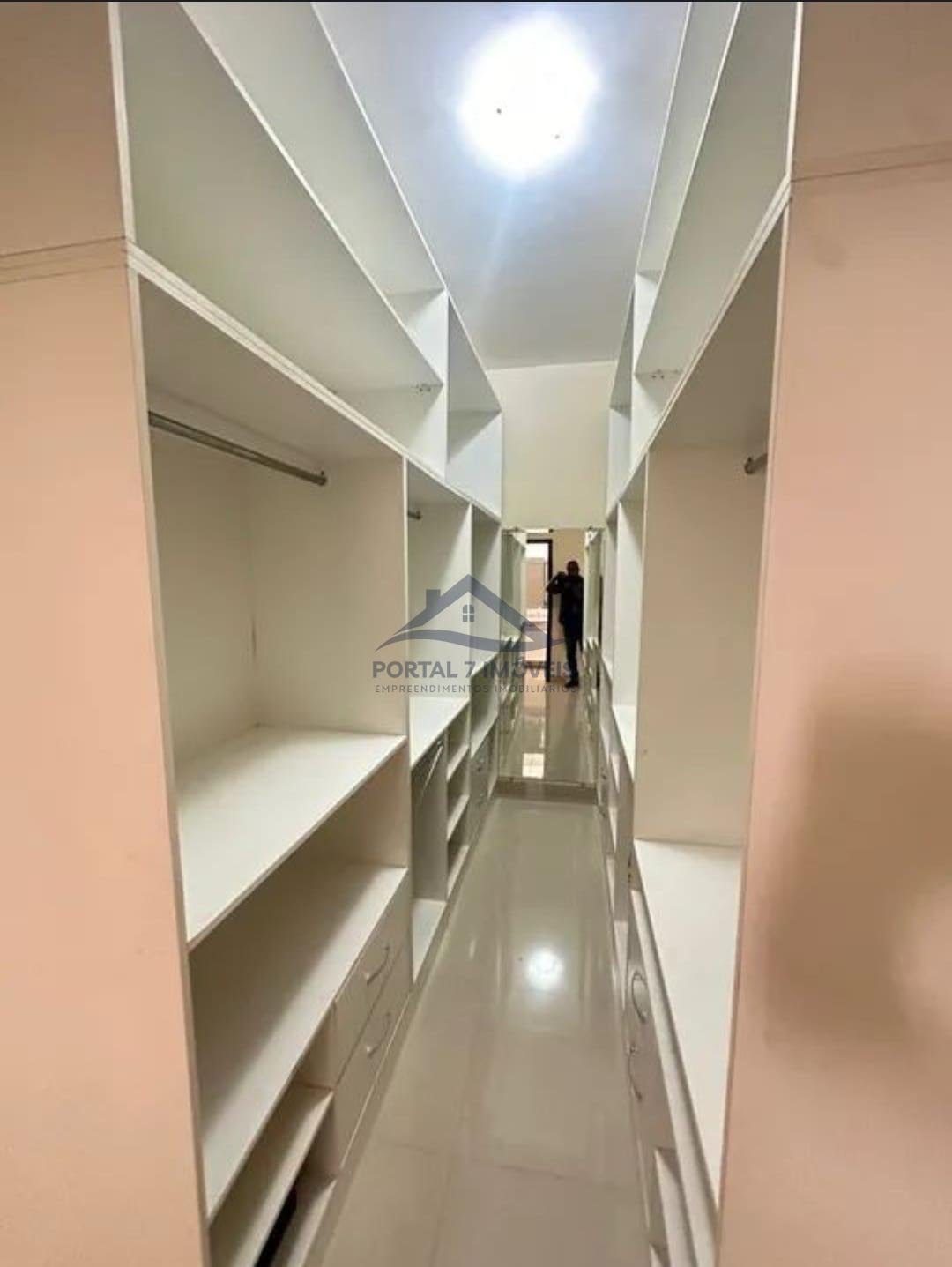 Casa à venda com 3 quartos, 1 suíte, 4 vagas e 360m² no Iporanga, Sete Lagoas (MG) — foto 8 de 18