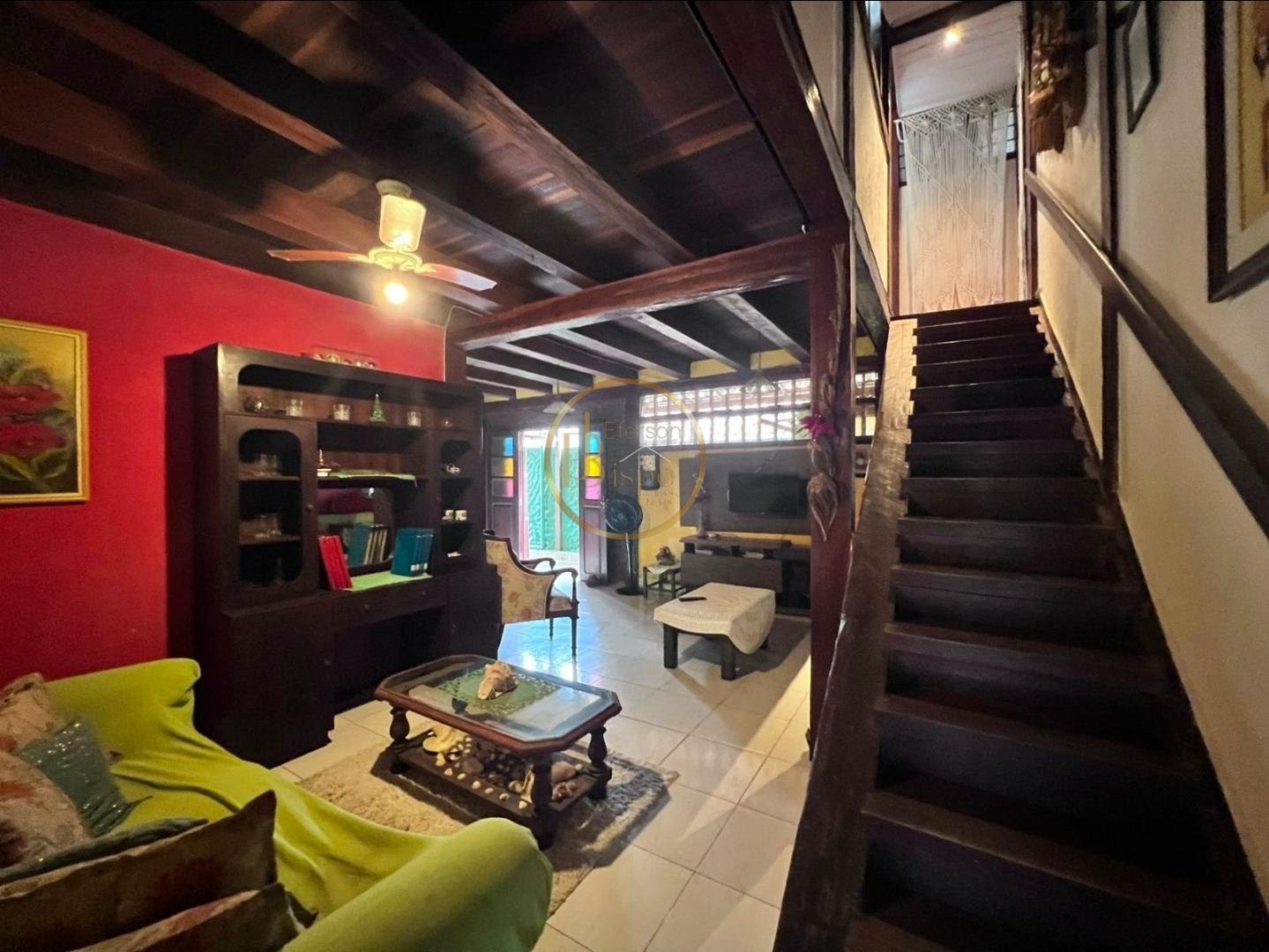 Casa à venda com 5 quartos, 3 banheiros e 250m² no Itaperapuan, Porto Seguro — foto principal