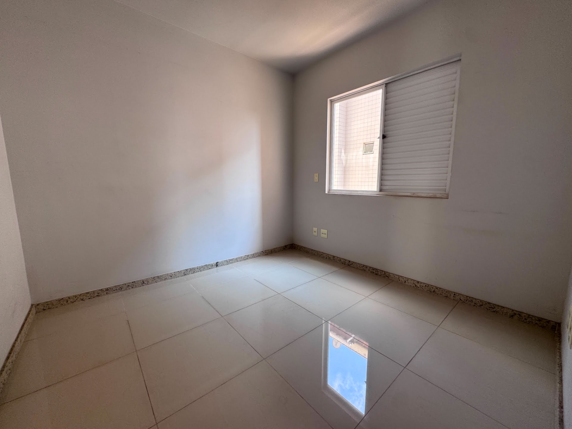 Apartamento à venda com 3 quartos, 1 suíte, 2 vagas e 100m² no Itapoã, Belo Horizonte (MG) — foto 10 de 27