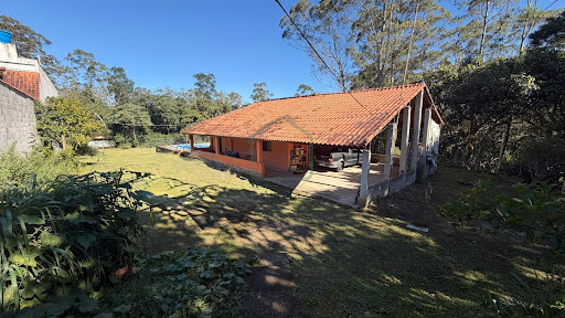 Casa em Taiaçupeba  -  Mogi das Cruzes