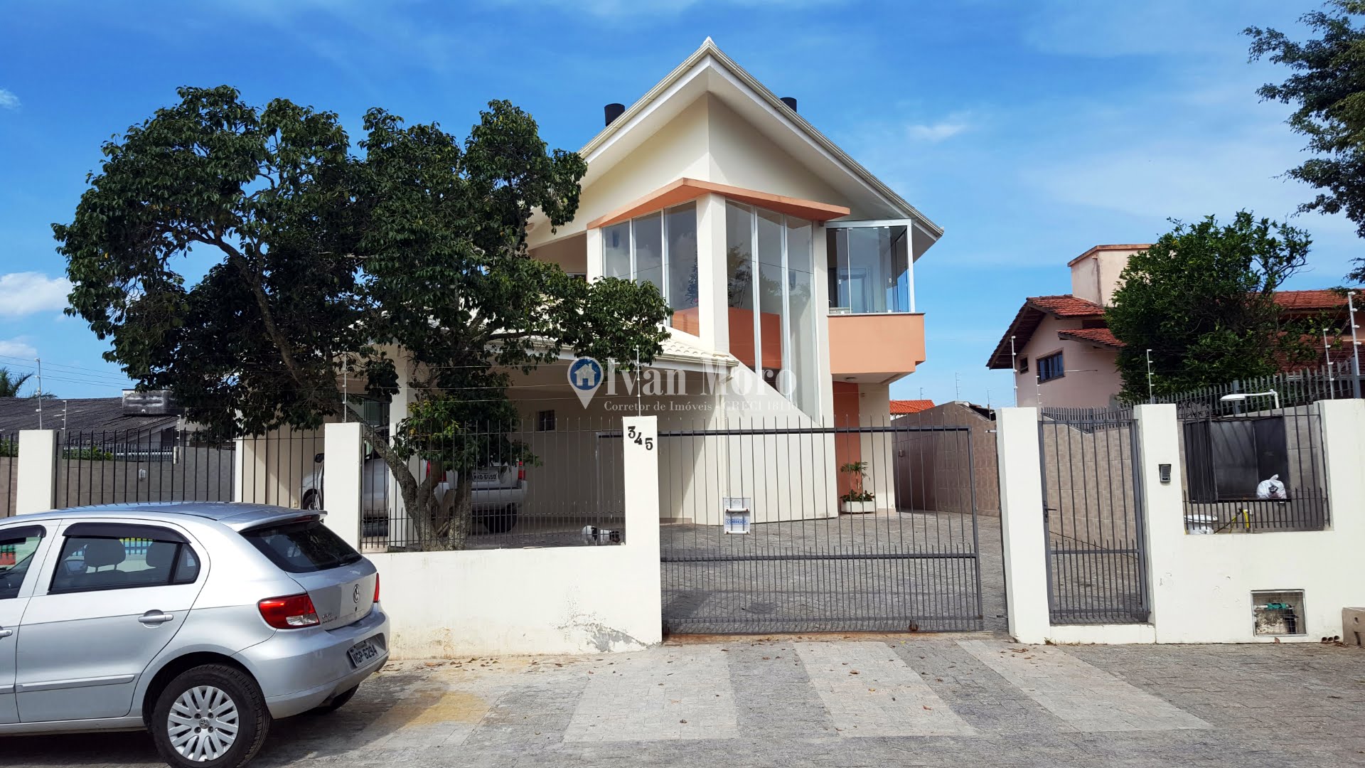 Apartamento para alugar com 1 quarto, 1 banheiro, 1 vaga e 40m² no Daniela, Florianópolis — foto principal