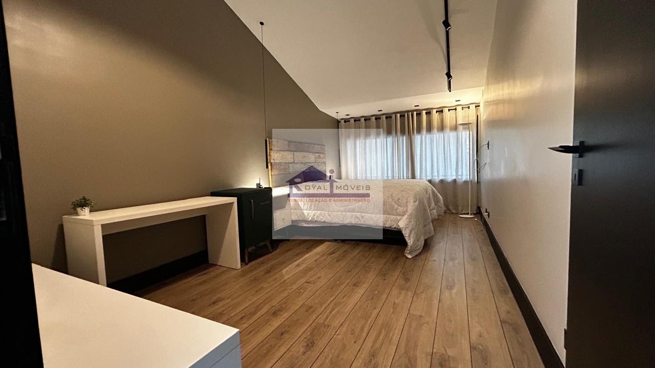 Casa à venda com 4 quartos, 3 suítes, 6 vagas e 550m² no Planalto Paulista, São Paulo (SP) — foto 10 de 27