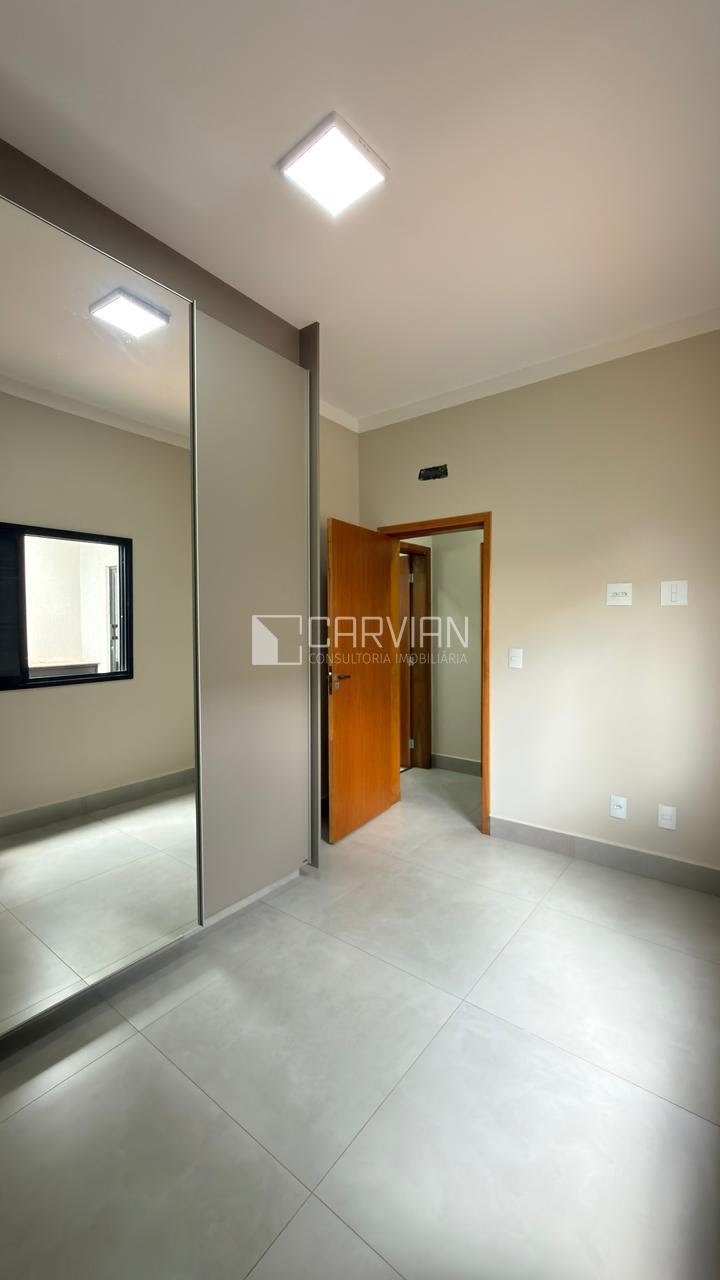 Casa à venda com 3 quartos, 1 suíte, 4 vagas e 148m² no Bonfim Paulista, Ribeirão Preto (SP) — foto 11 de 30