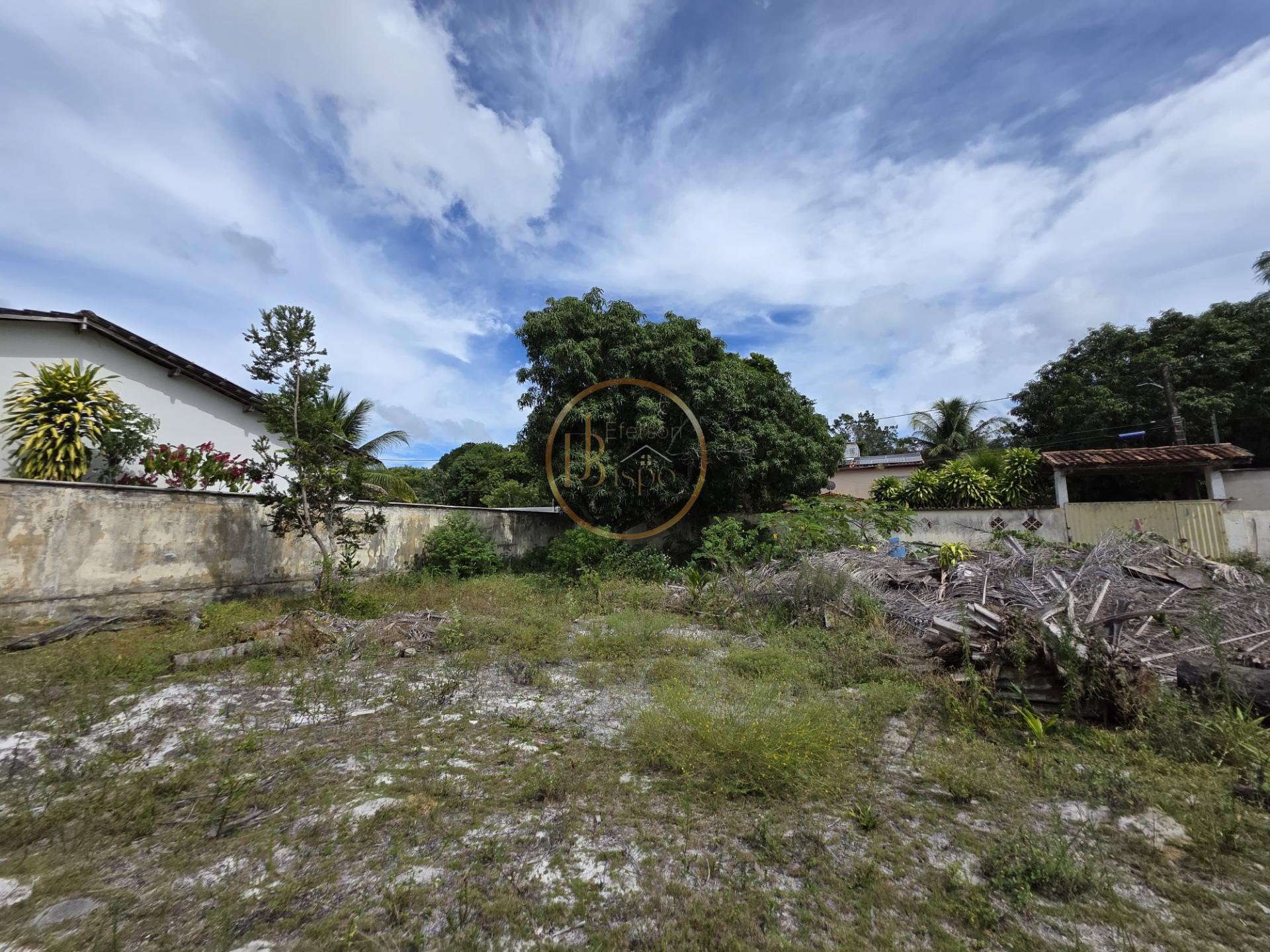 Terreno à venda com 750m² de terreno no Orla Taperapuã, Porto Seguro (BA) — foto 2 de 13