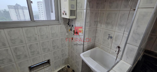 Alugo Apartamento 2 Dormitórios em Guarulhos