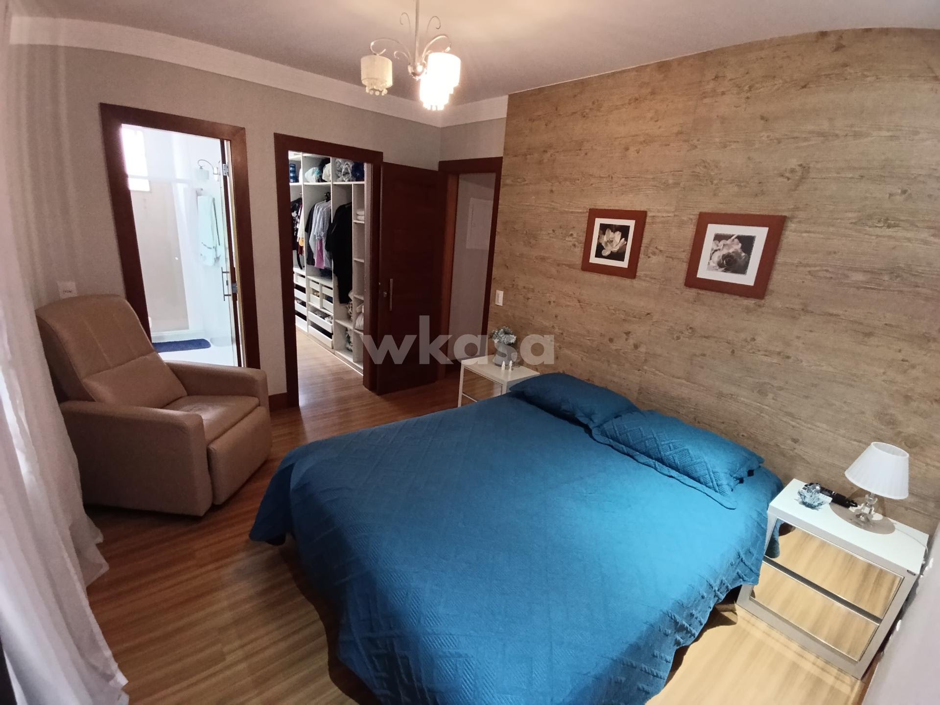 Casa à venda com 4 quartos, 2 suítes, 4 vagas e 240m² no Colina de Laranjeiras, Serra (ES) — foto 25 de 28