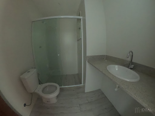 Apartamento com dois quartos à venda da Av. Alberto Torres em Campos RJ 