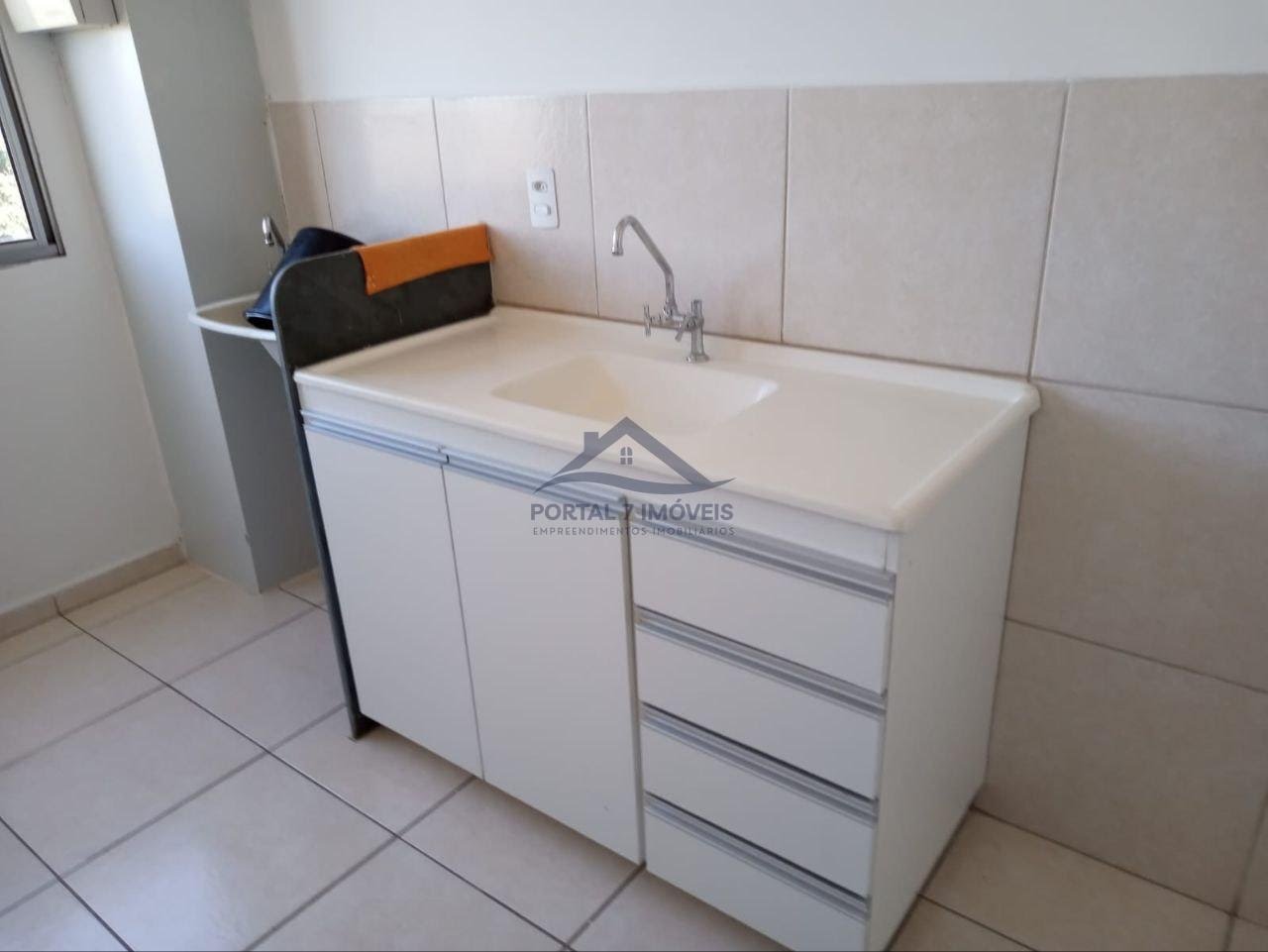 Apartamento à venda com 2 quartos, 1 banheiro, 1 vaga e 47m² no Vale das Palmeiras, Sete Lagoas (MG) — foto 8 de 12