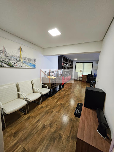Sala para venda em Vianna Espaços Modulares - com mobília!