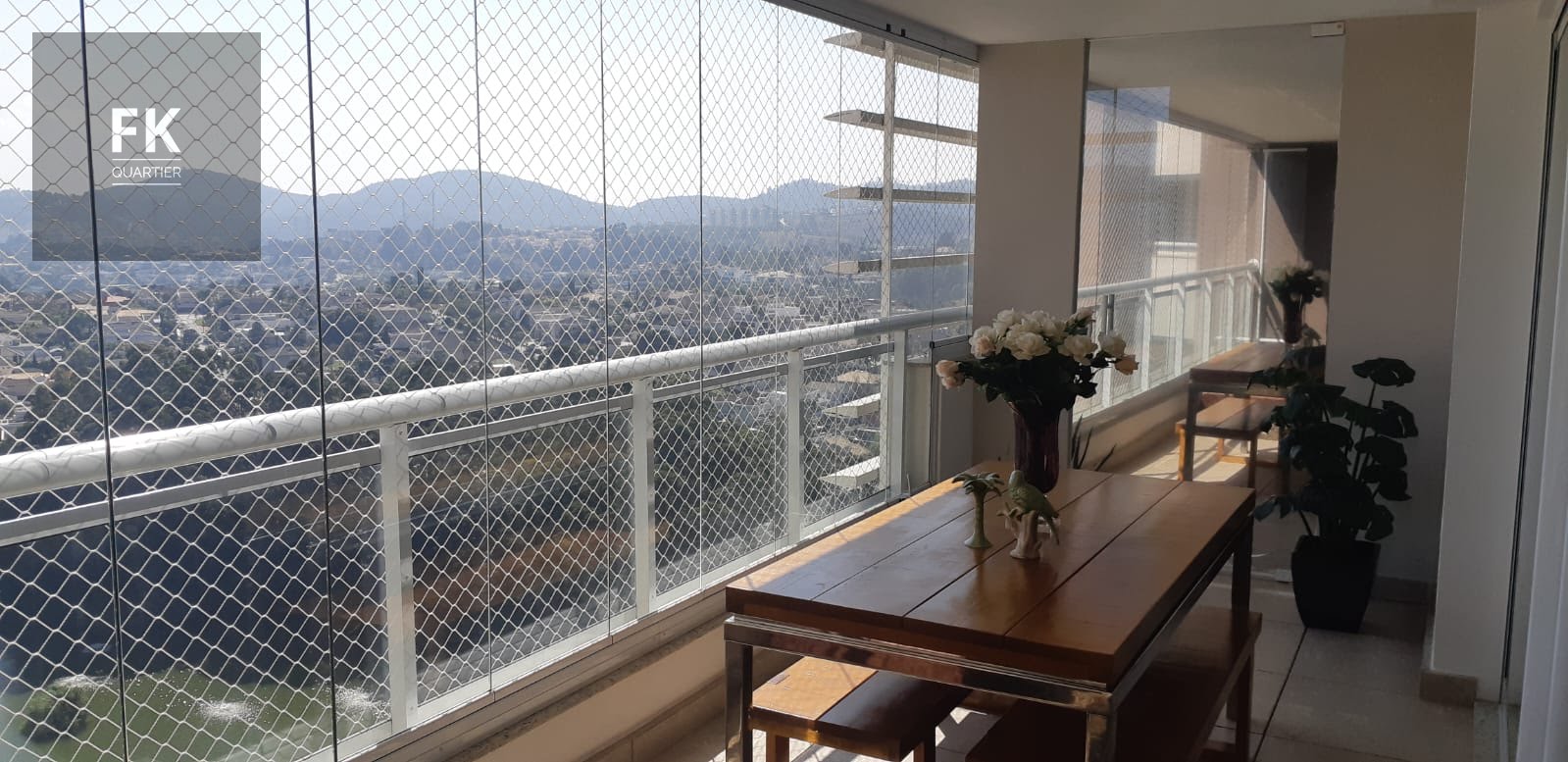Apartamento para alugar com 3 quartos, 3 suítes, 3 vagas e 196m² no Empresarial 18 do Forte, Barueri (SP) — foto 2 de 14