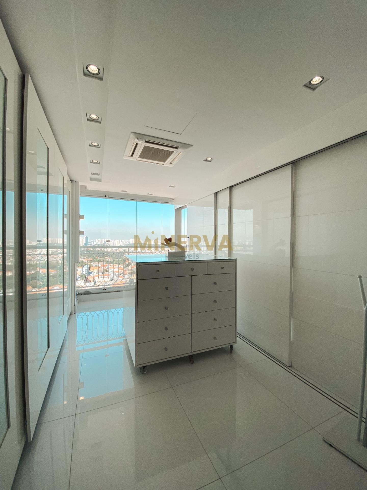 Cobertura à venda com 3 quartos, 3 suítes, 6 vagas e 360m² no Vila Galvão, Guarulhos (SP) — foto 23 de 29