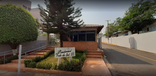 Apartamento em Monte Castelo  -  Campo Grande