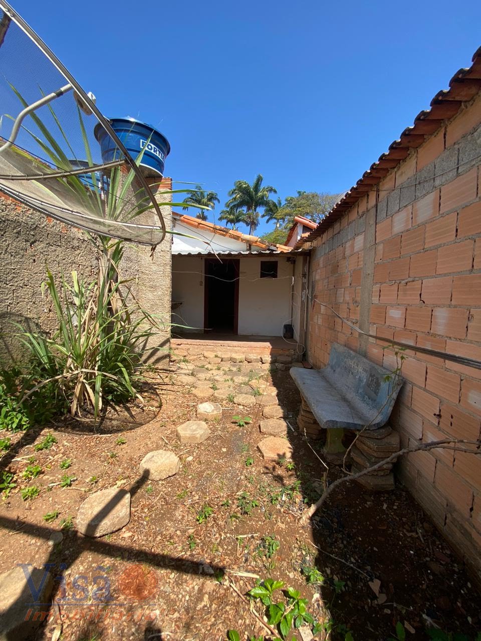 Casa para alugar com 2 quartos e 1 banheiro no Santana, Paracatu (MG) — foto 11 de 13