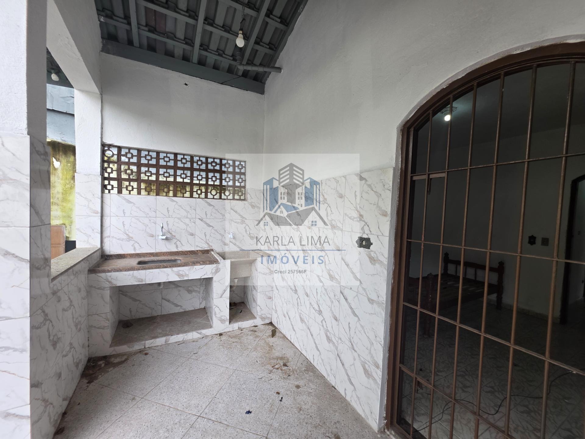 Casa à venda com 3 quartos, 10 vagas e 1m² no Indaiá, Bertioga (SP) — foto 9 de 12