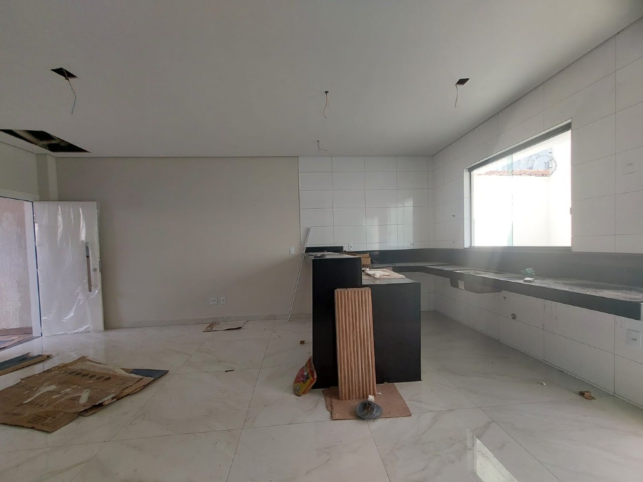 Casa à venda com 3 quartos, 1 suíte, 2 vagas e 80m² no Jardim Leblon, Belo Horizonte (MG) — foto 8 de 11