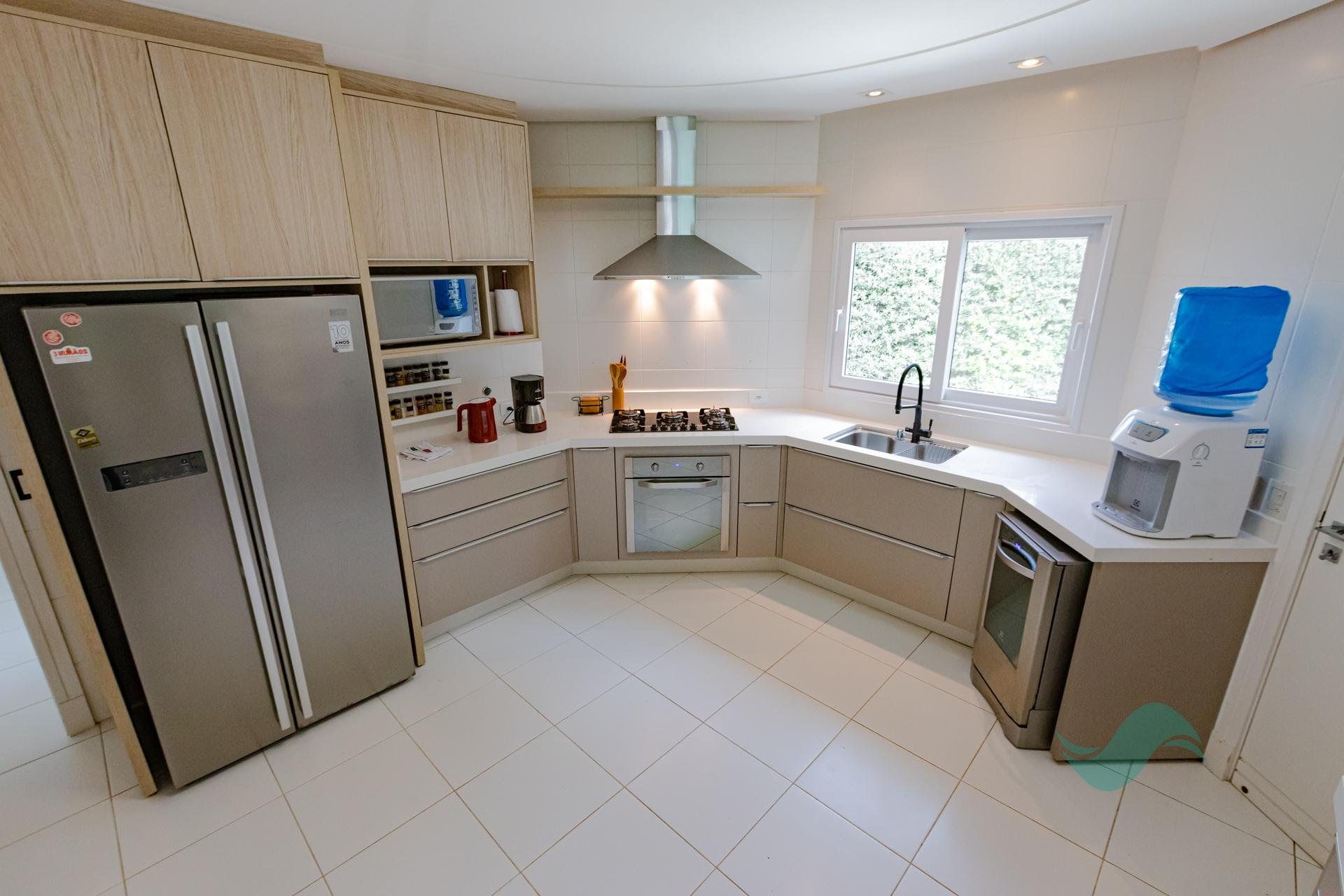 Casa à venda com 6 quartos, 5 suítes, 7 vagas e 600m² no Jurerê Internacional, Florianópolis (SC) — foto 6 de 30