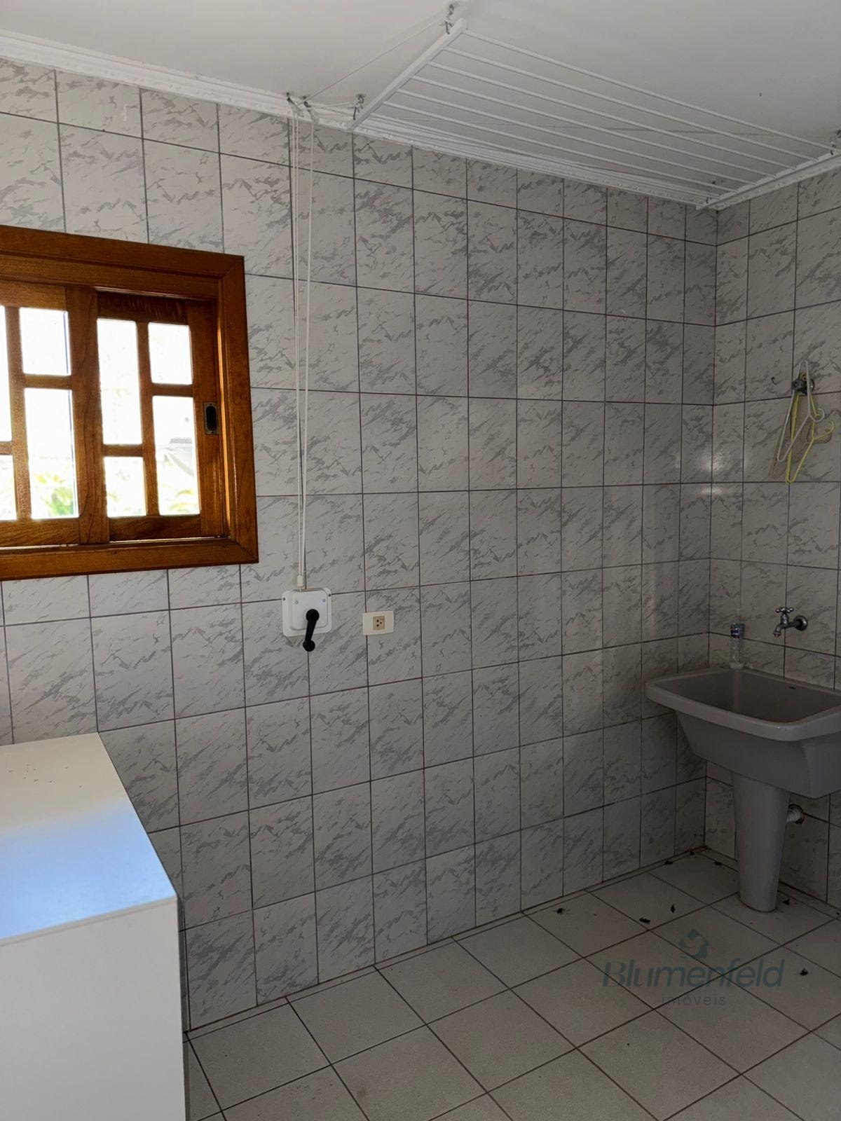 Casa para alugar com 4 quartos, 3 suítes, 2 vagas e 350m² no Arujá Country Club, Arujá (SP) — foto 30 de 30