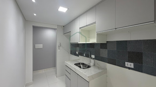 Apartamento em Vila Urupês - Suzano, SP por 1