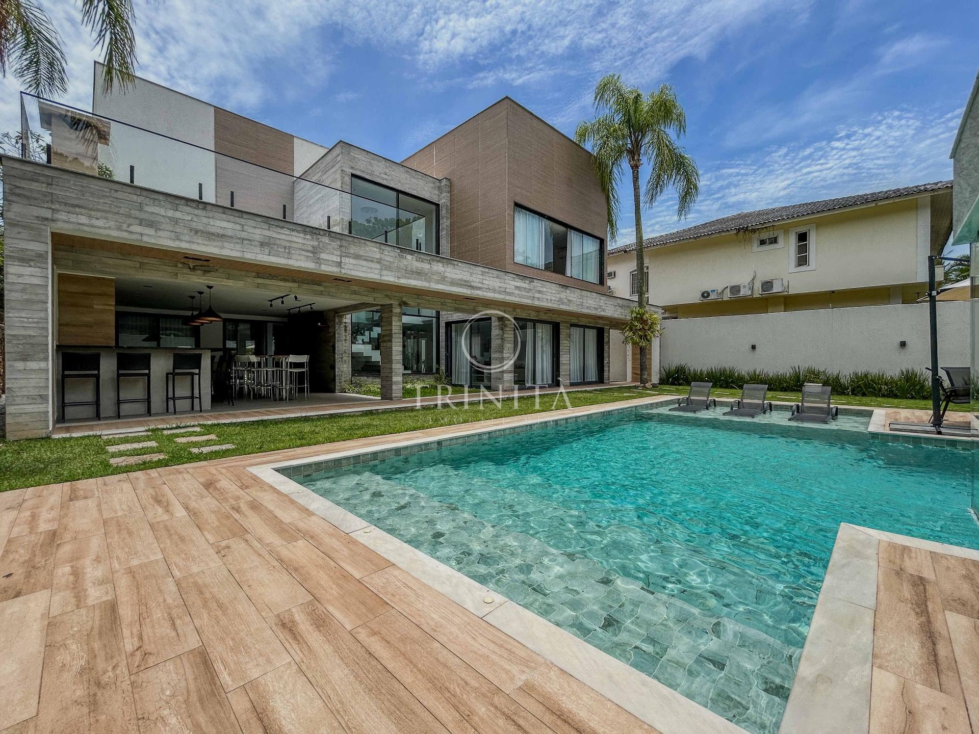 Novo Leblon - Piscina  - Trinità Imobiliária