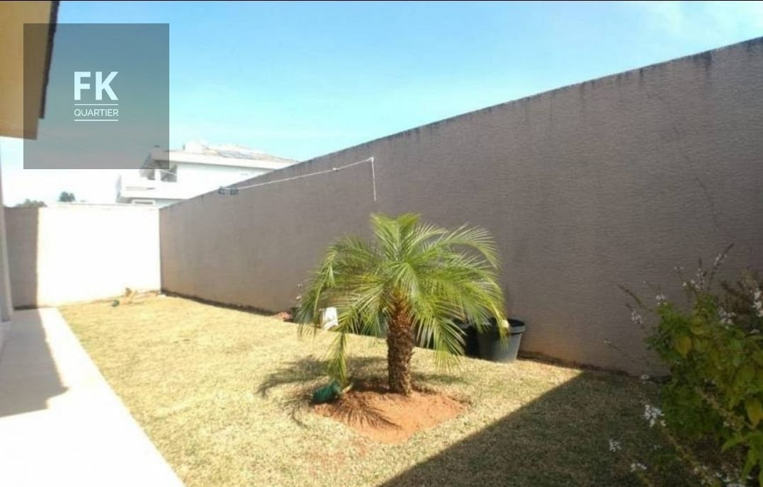 Casa à venda com 5 quartos, 3 suítes, 4 vagas e 245m² no Suru, Santana de Parnaíba (SP) — foto 7 de 20