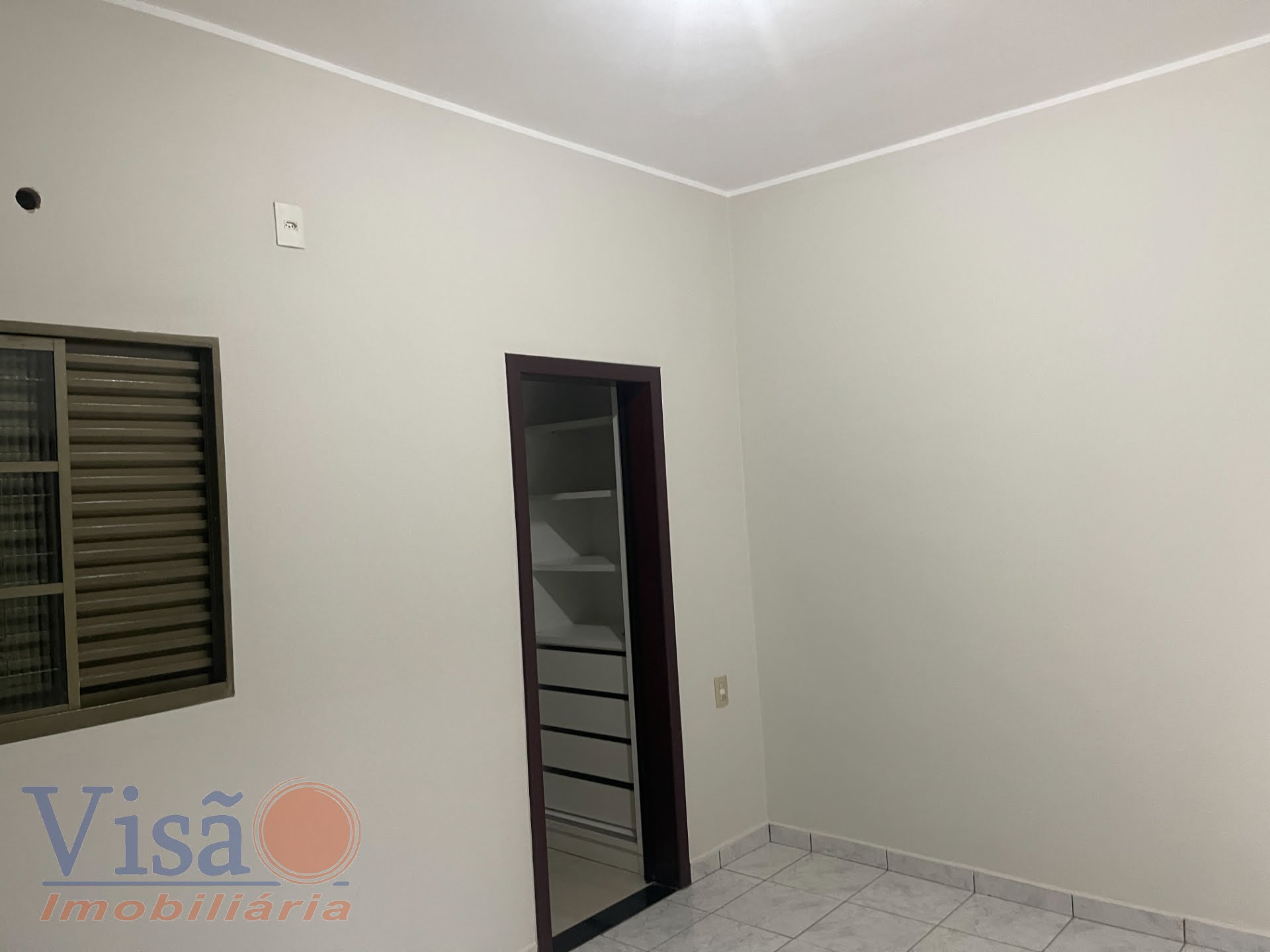 Casa à venda com 3 quartos, 2 suítes e 200m² no Alto do Corregor, Paracatu (MG) — foto 2 de 30