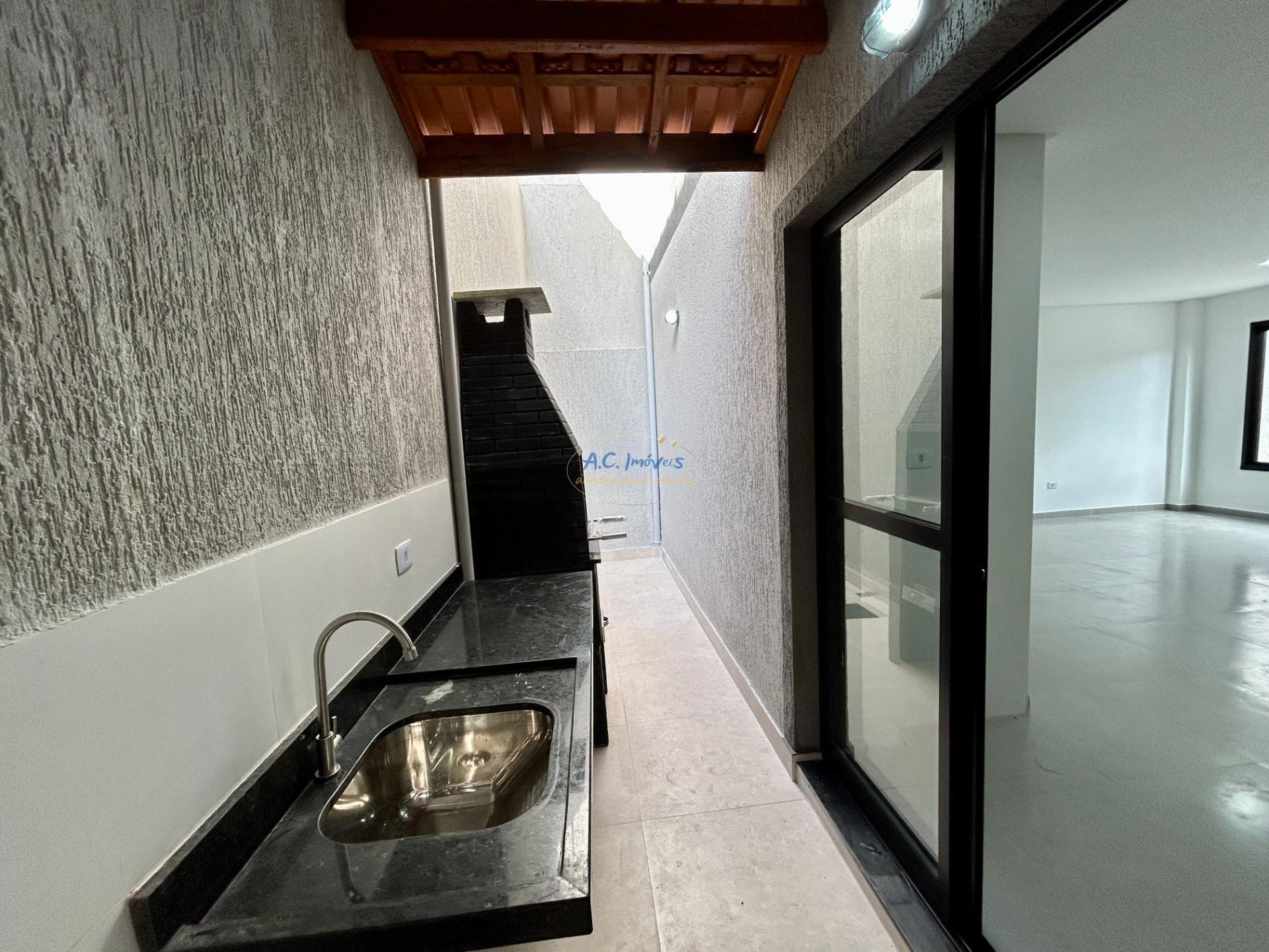 Casa à venda com 2 quartos, 2 suítes, 1 vaga e 60m² no Jardim Melvi, Praia Grande (SP) — foto 14 de 30