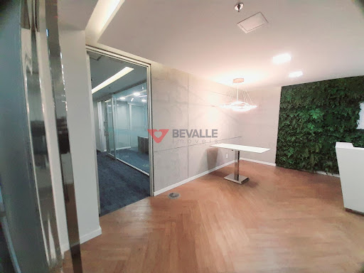 Sala Comercial para Alugar no Humaitá RJ, 911m², 20 Salas