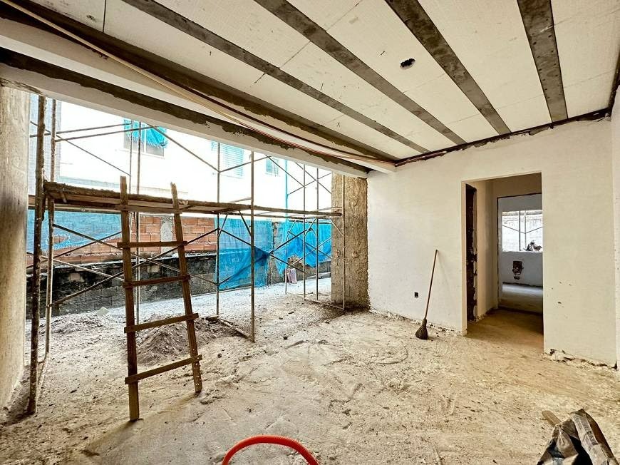 Apartamento à venda com 3 quartos, 2 banheiros, 3 vagas e 60m² no Itapoã, Belo Horizonte — foto principal
