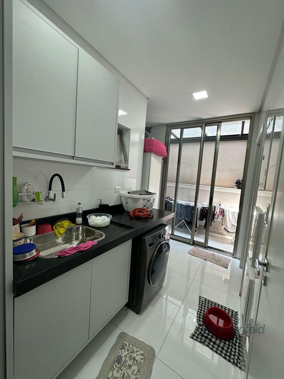 Casa à venda com 4 suítes, 6 vagas e 288m² no Condomínio Real Park, Arujá (SP) — foto 6 de 17