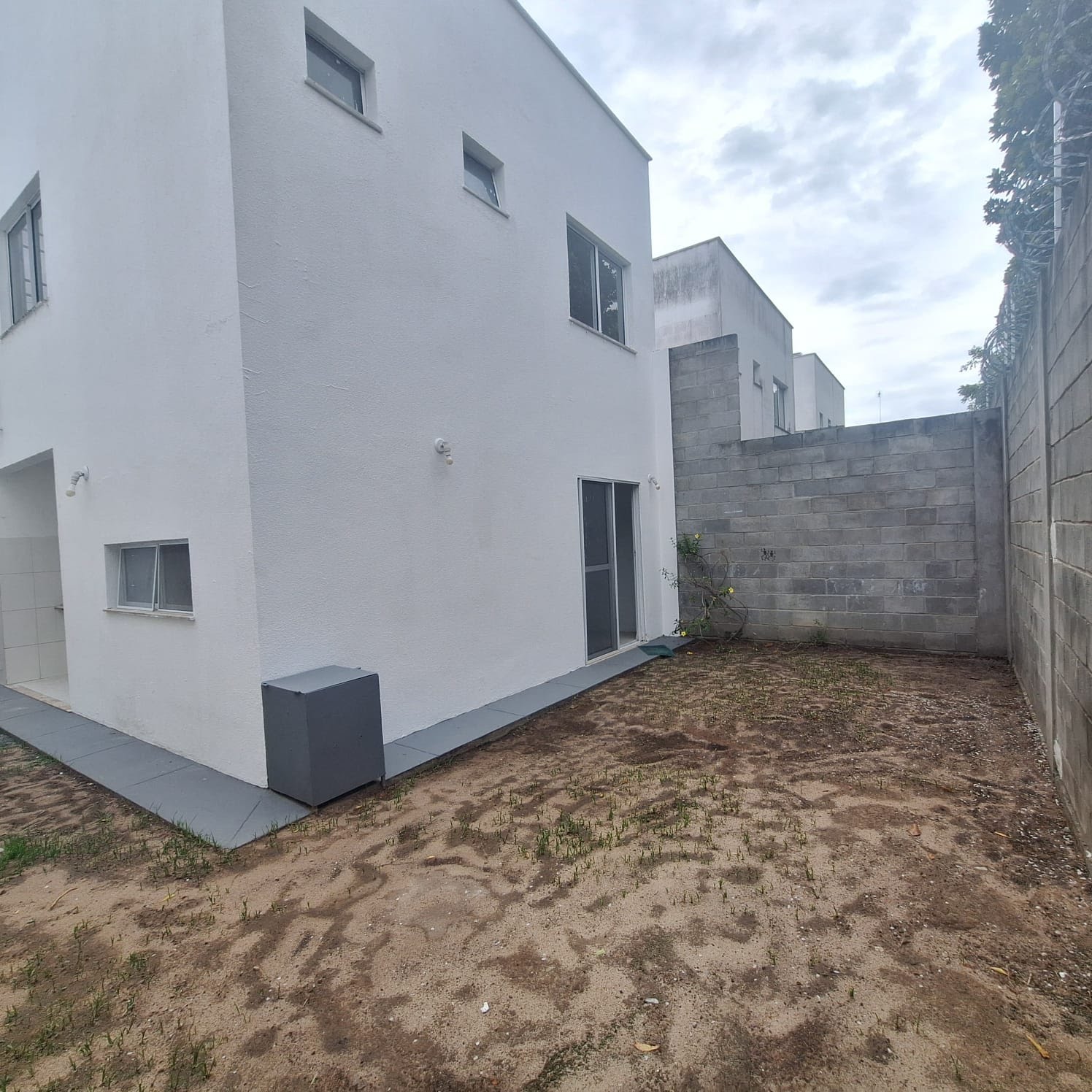 Casa à venda com 3 quartos, 3 suítes, 2 vagas e 120m² no Sim, Feira de Santana (BA) — foto 10 de 21