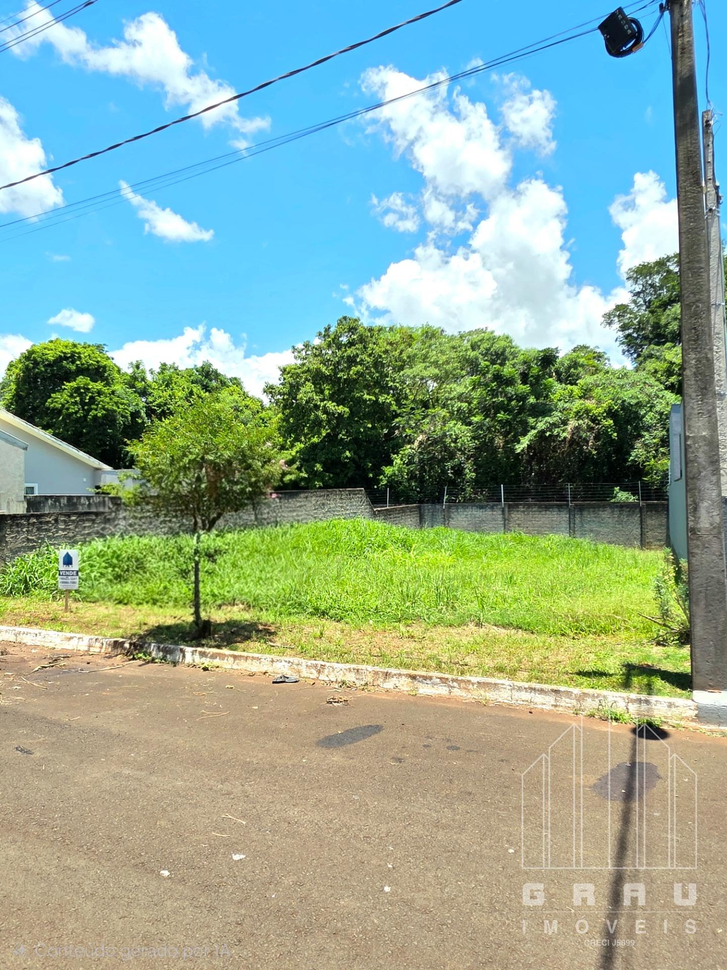 Terreno no Condomínio Araras  -  Foz do Iguaçu