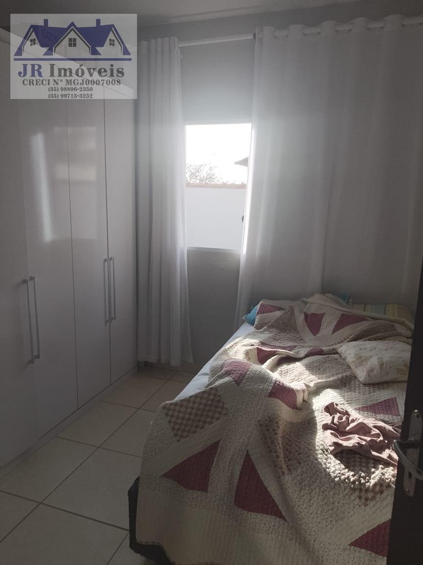 Casa à venda com 3 quartos, 1 suíte, 2 vagas e 300m² no Monte Castelo, Piranguçu (MG) — foto 9 de 25