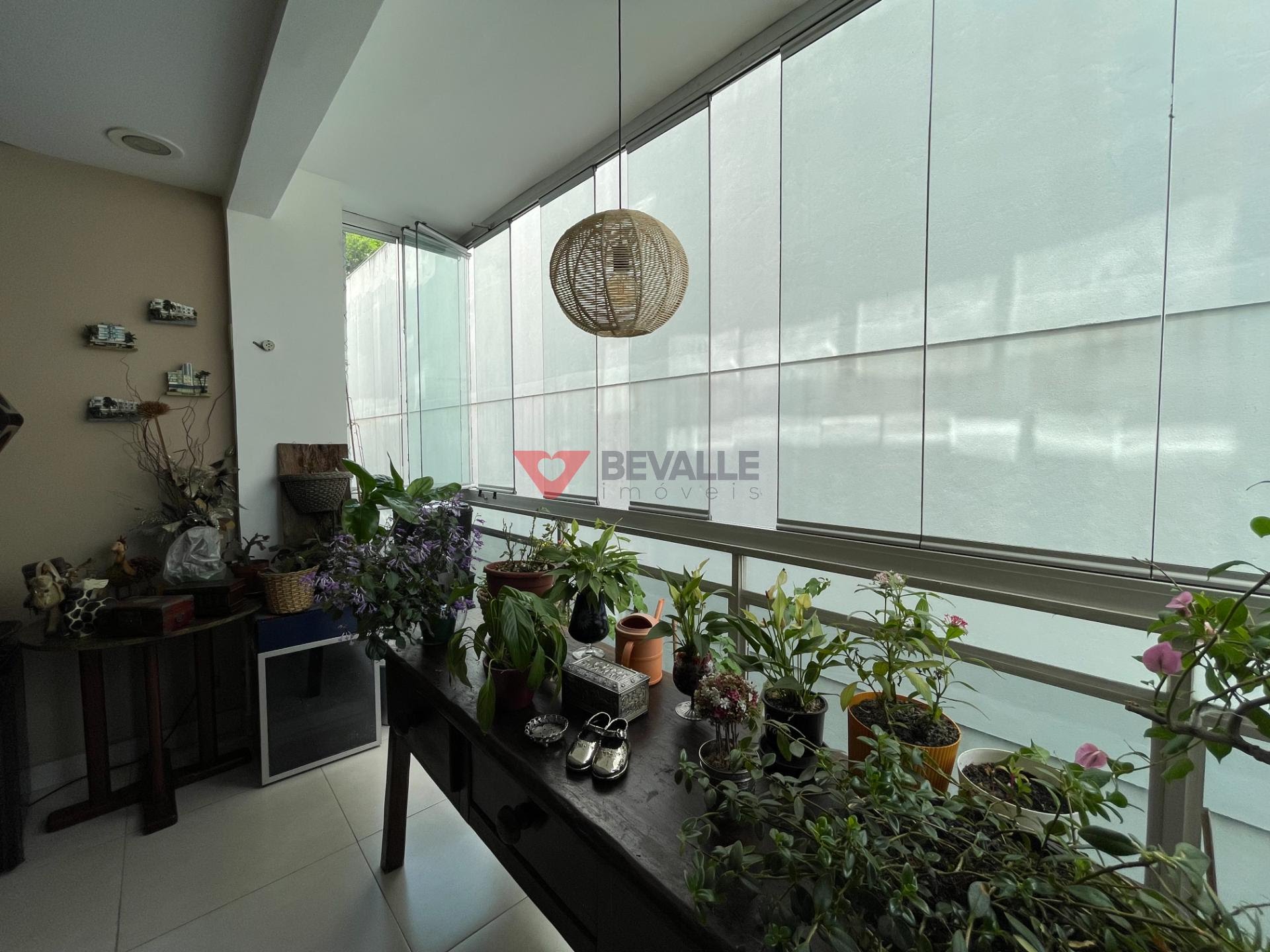 Apartamento à venda com 4 quartos, 2 suítes, 2 vagas e 145m² no Humaitá, Rio de Janeiro (RJ) — foto 9 de 30