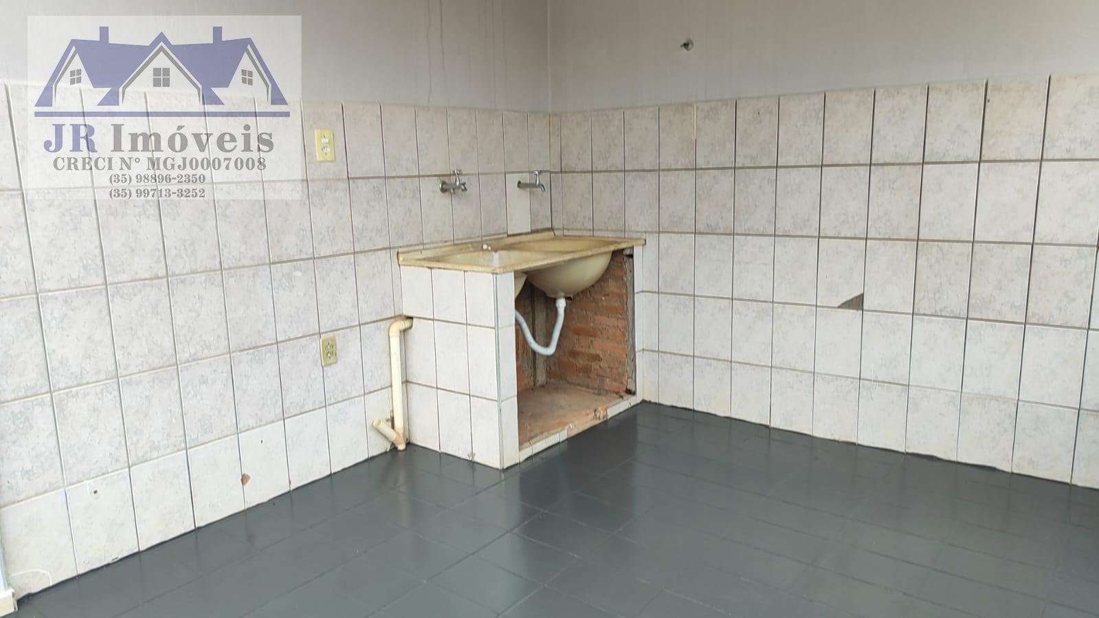 Casa à venda com 3 quartos, 2 banheiros e 1 vaga no Vila Isabel, Itajubá (MG) — foto 3 de 28