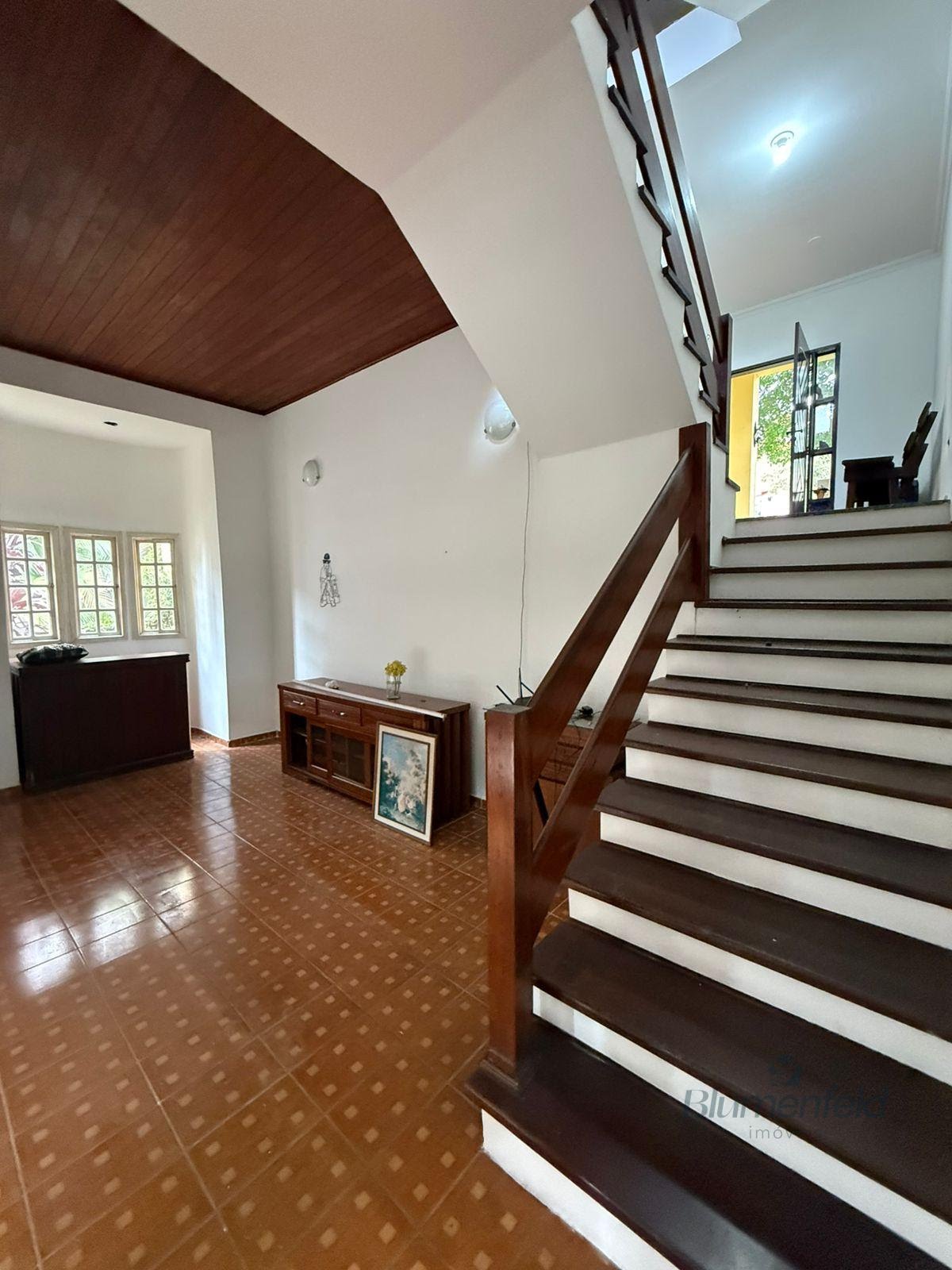 Casa para alugar com 3 quartos, 1 suíte, 4 vagas e 280m² no Condomínio Country Club, Arujá (SP) — foto 9 de 20