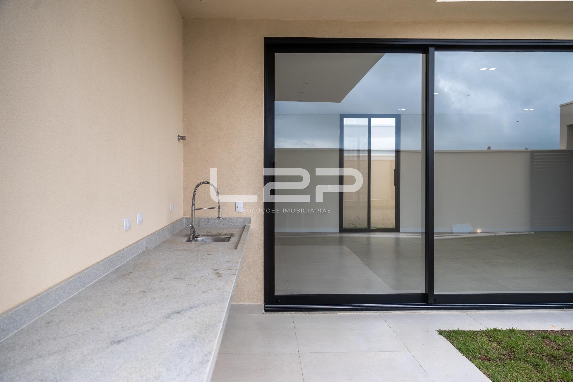 Casa à venda com 3 quartos, 2 suítes, 4 vagas e 190m² no Villagio Azzure, Itupeva (SP) — foto 12 de 24
