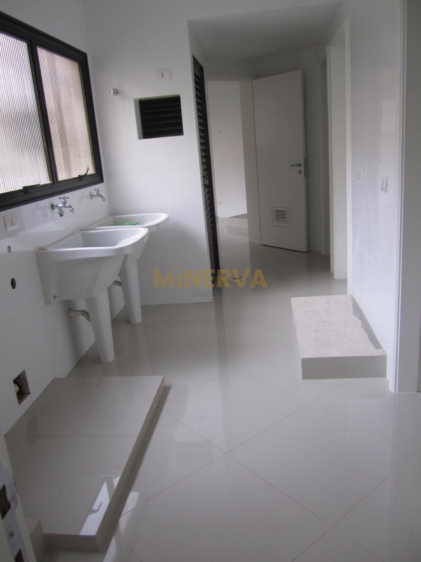 Apartamento à venda com 3 quartos, 3 suítes, 3 vagas e 319m² no Vila Nova Conceição, São Paulo (SP) — foto 15 de 15