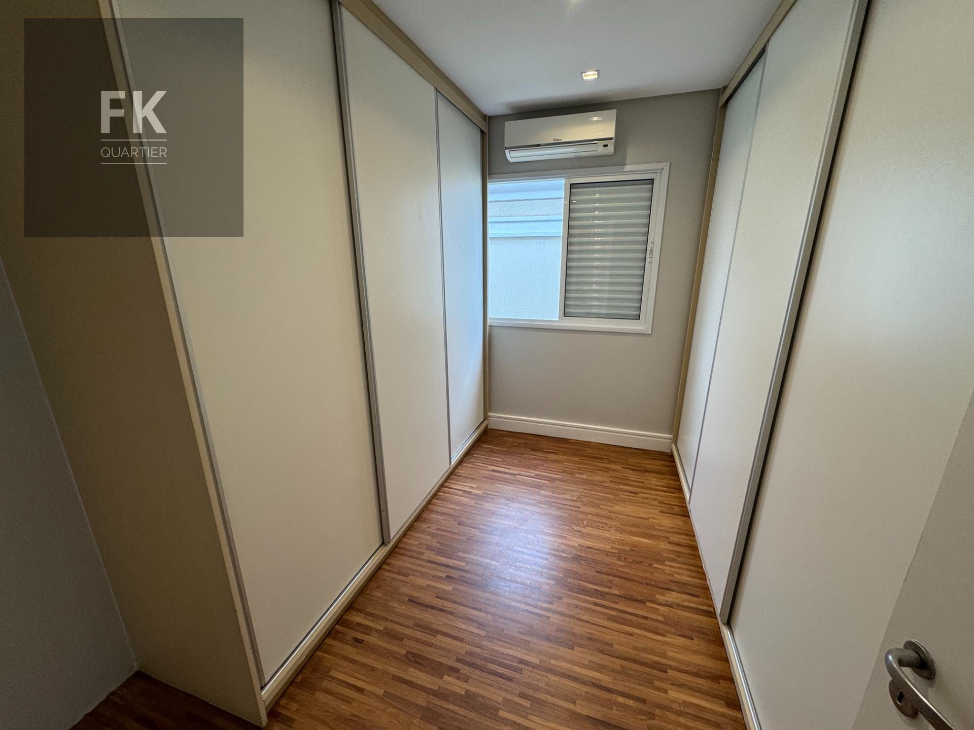 Casa à venda com 3 quartos, 3 suítes, 2 vagas e 235m² no Tamboré, Santana de Parnaíba (SP) — foto 17 de 23