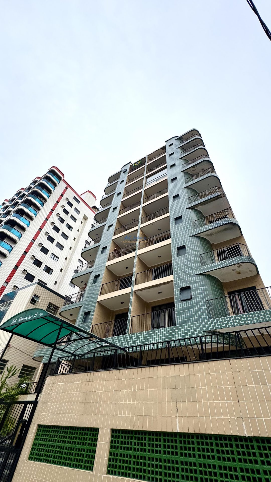 Apartamento à venda com 2 quartos, 2 banheiros, 1 vaga e 70m² no Vila Assuncao, Praia Grande — foto principal
