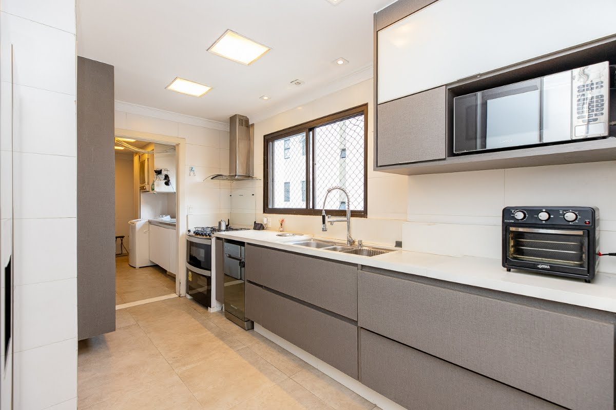 Apartamento à venda com 3 quartos, 1 suíte, 3 vagas e 187m² no Campo Belo, São Paulo (SP) — foto 17 de 30