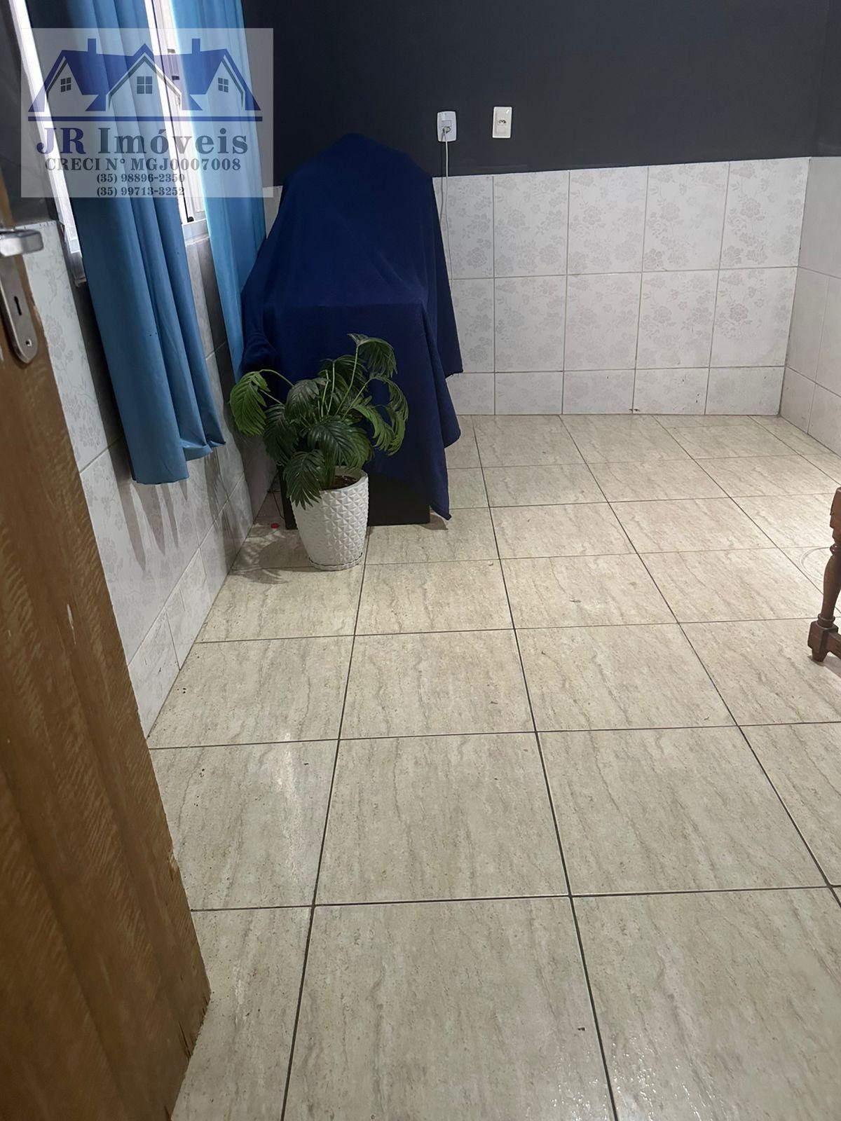 Casa à venda com 2 quartos, 2 banheiros, 1 vaga e 135m² no Santo Antônio, Itajubá (MG) — foto 13 de 14