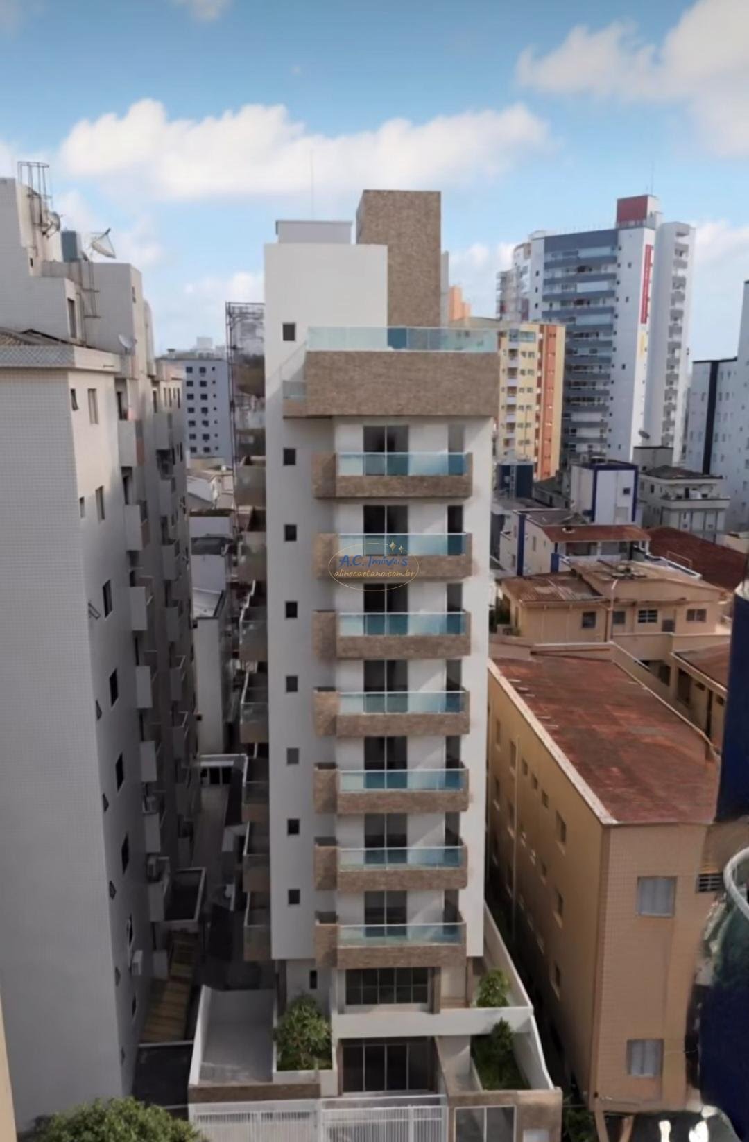 Apartamento à venda com 2 quartos, 2 banheiros, 1 vaga e 64m² no Guilhermina, Praia Grande — foto principal