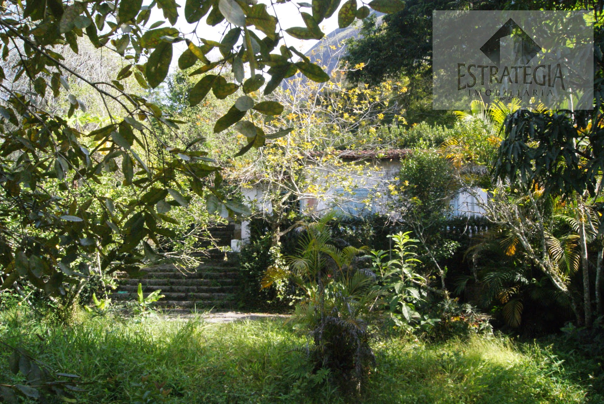 Casa à venda com 6 quartos, 1 suíte, 10 vagas e 250m² no Itaipava, Petrópolis (RJ) — foto 15 de 23