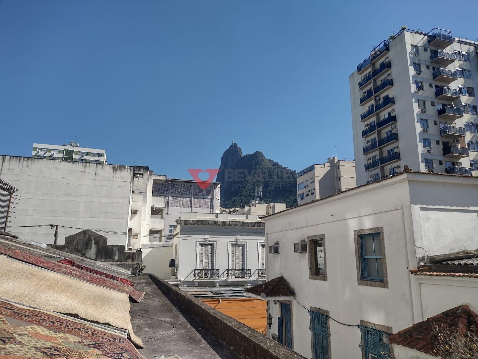 Casa à venda com 6 quartos, 2 banheiros, 6 vagas e 320m² no Botafogo, Rio de Janeiro (RJ) — foto 20 de 23