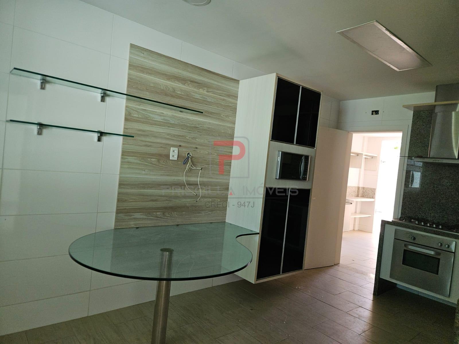 Casa à venda com 4 quartos, 4 suítes, 3 vagas e 331m² no Intermares, Cabedelo (PB) — foto 14 de 19