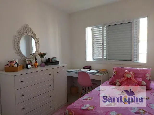 Casa à venda com 3 quartos, 1 suíte, 2 vagas e 128m² no Jardim Oliveiras, Taboão da Serra (SP) — foto 25 de 30